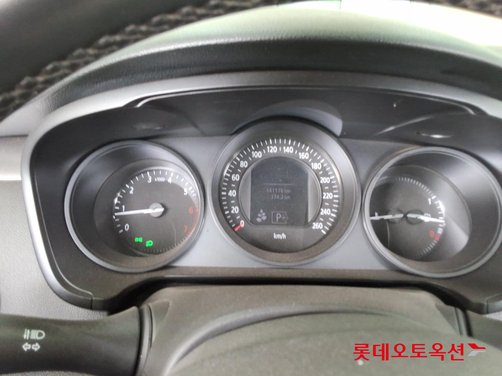 Renault Samsung SM6 - 35