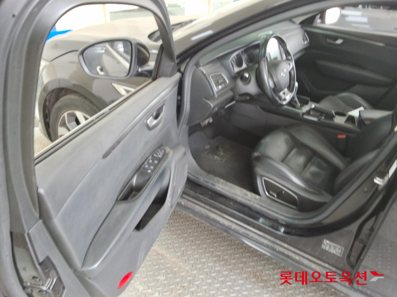 Renault Samsung SM6 - 37