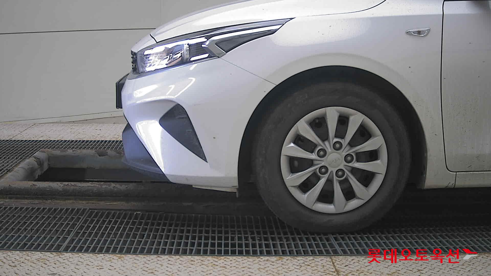 Kia K3 id 3533079 из Кореи 21