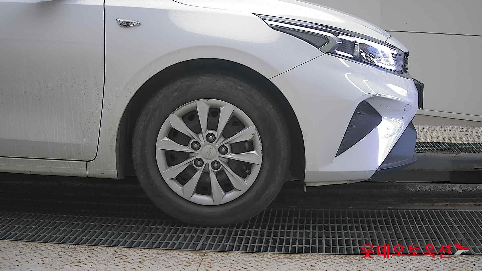 Kia K3 id 3533079 из Кореи 23