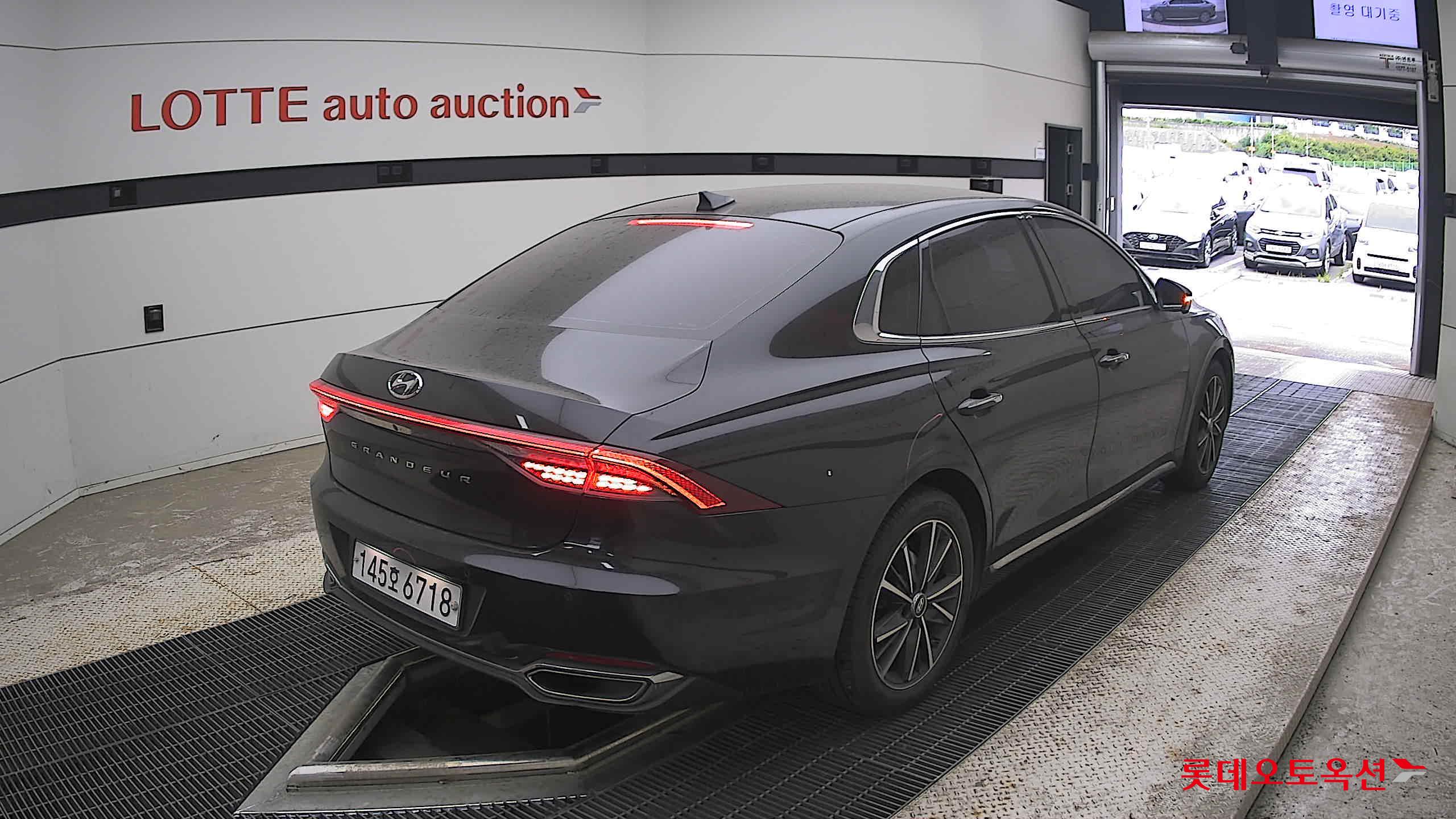 2020 - hyundai grandeur