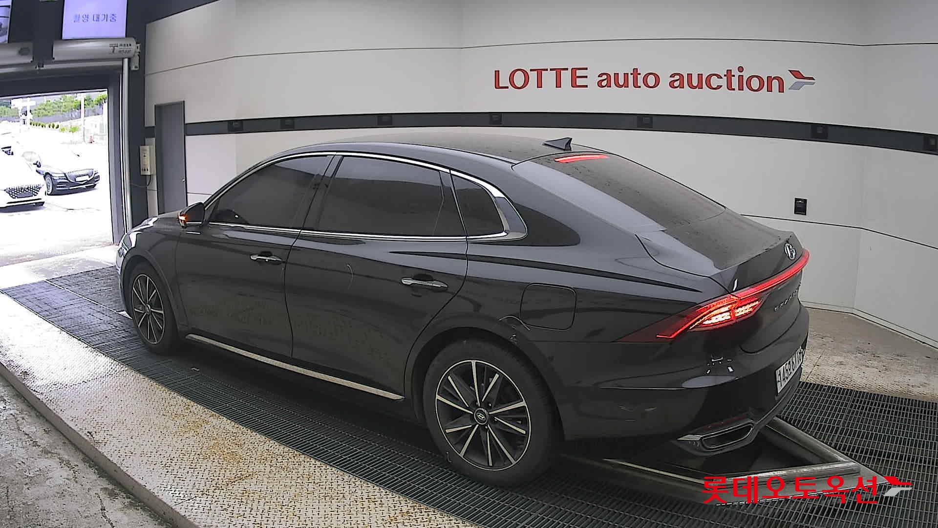 2020 - hyundai grandeur