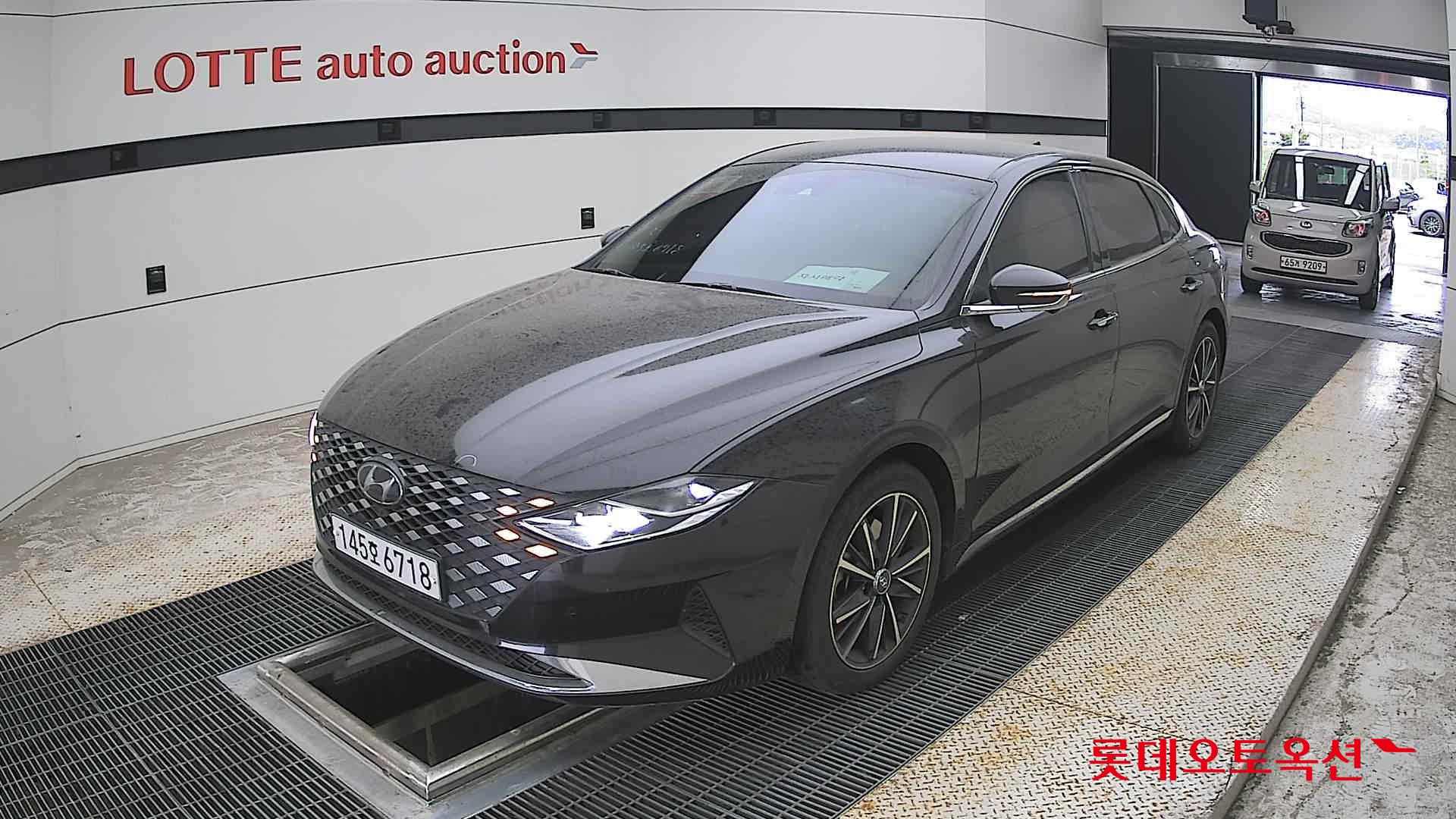 2020 - hyundai grandeur