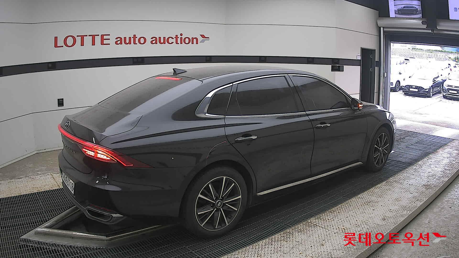 2020 - hyundai grandeur