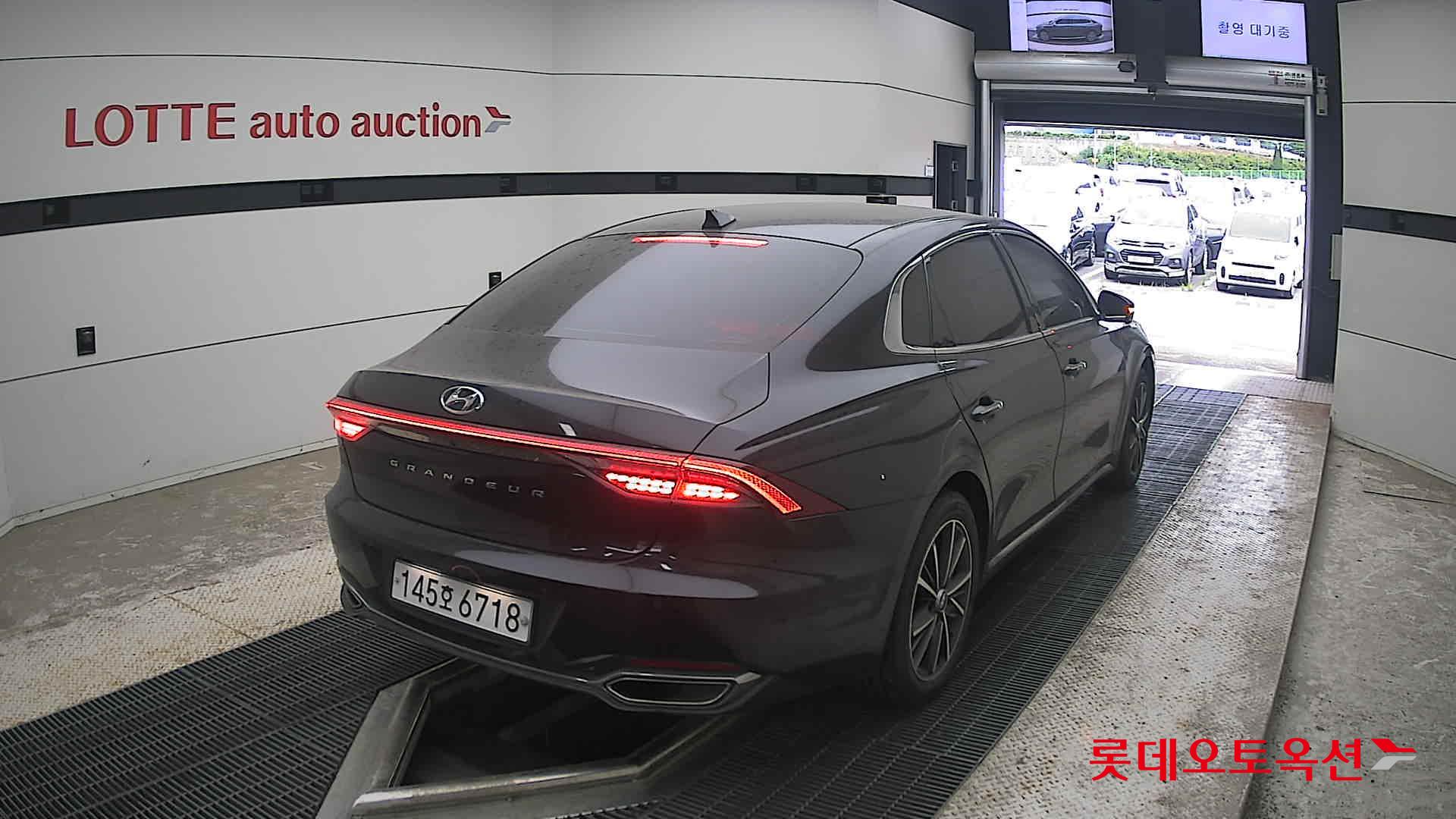 2020 - hyundai grandeur