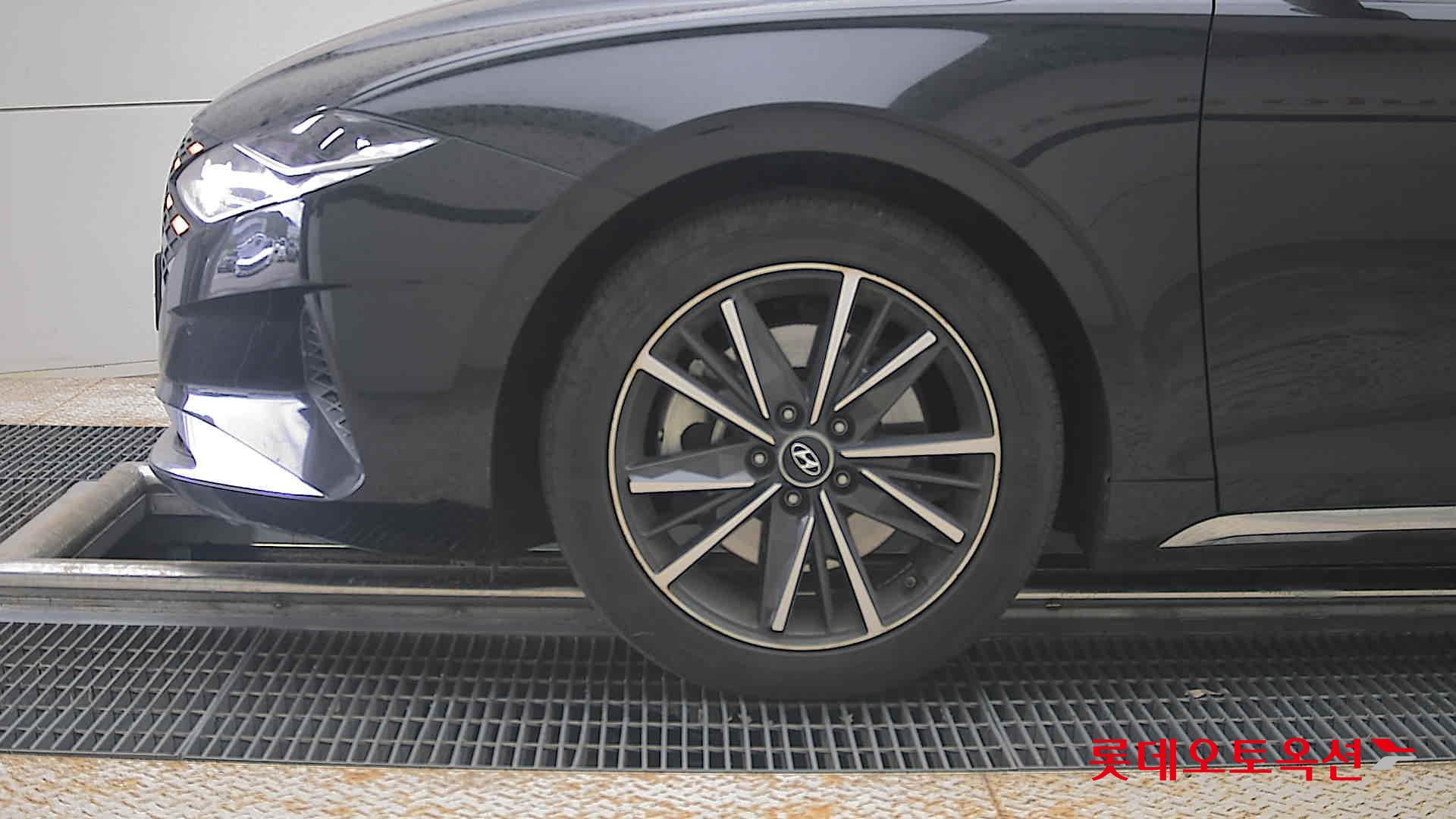 2020 - hyundai grandeur