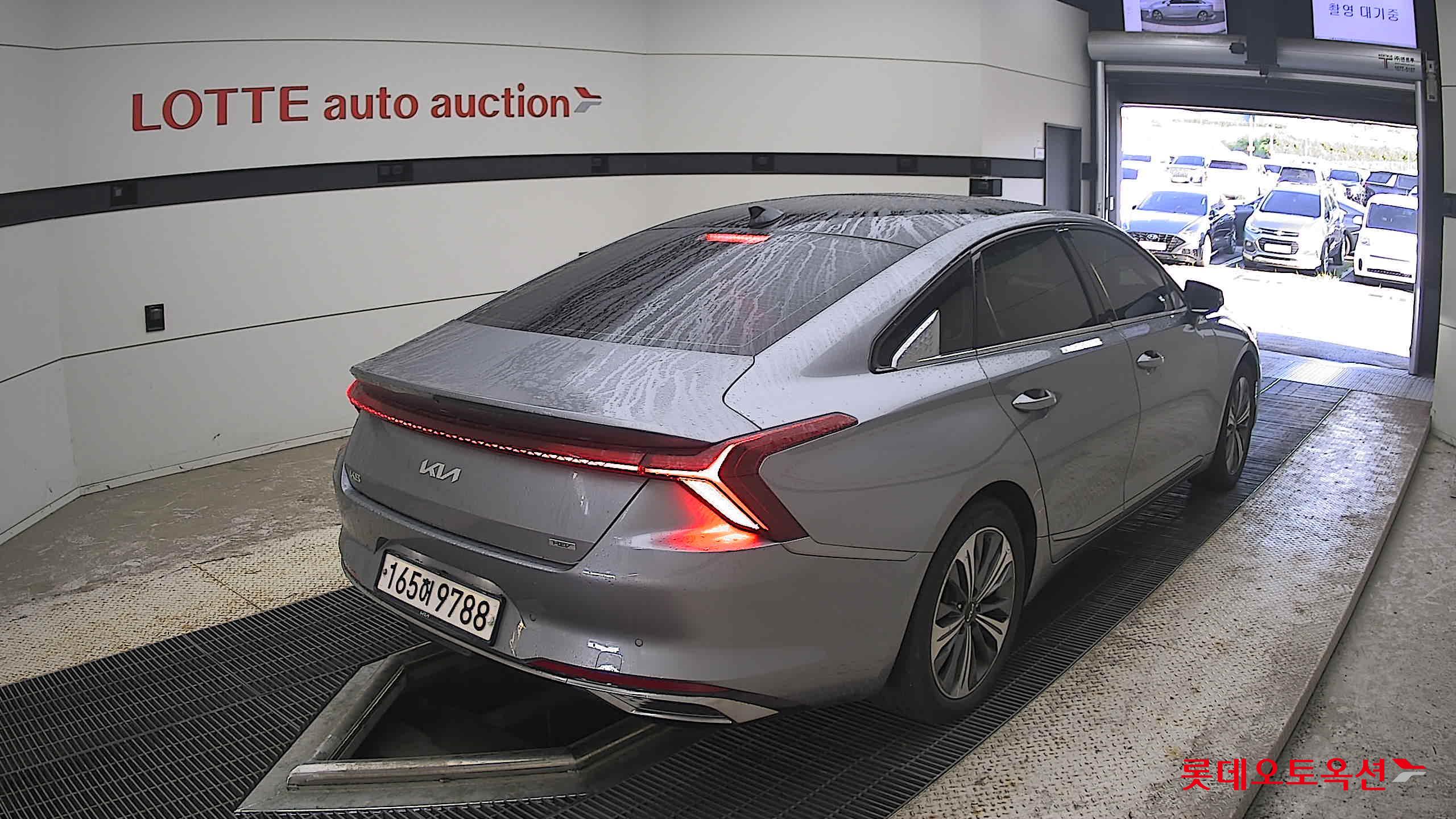 2022 - kia k8
