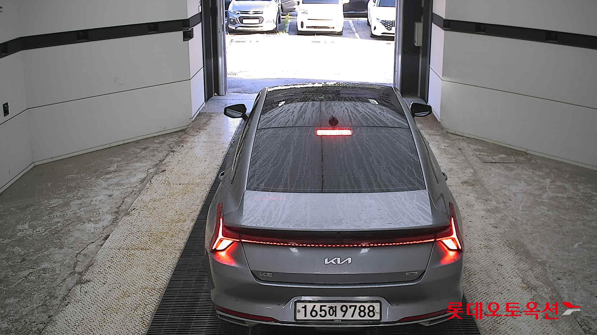 2022 - kia k8
