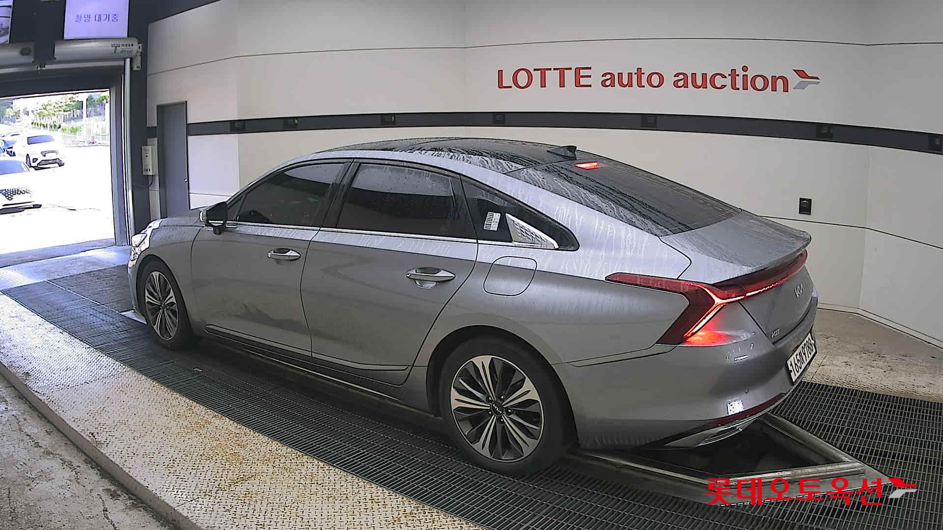 2022 - kia k8