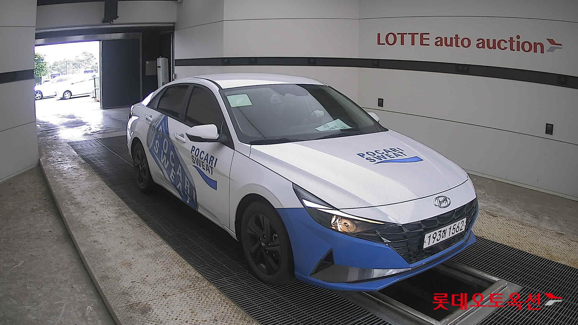 2022 - hyundai avante