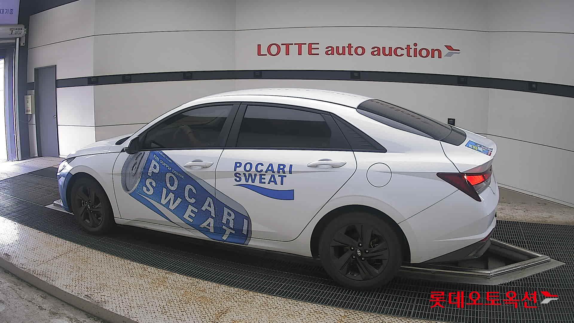 2022 - hyundai avante