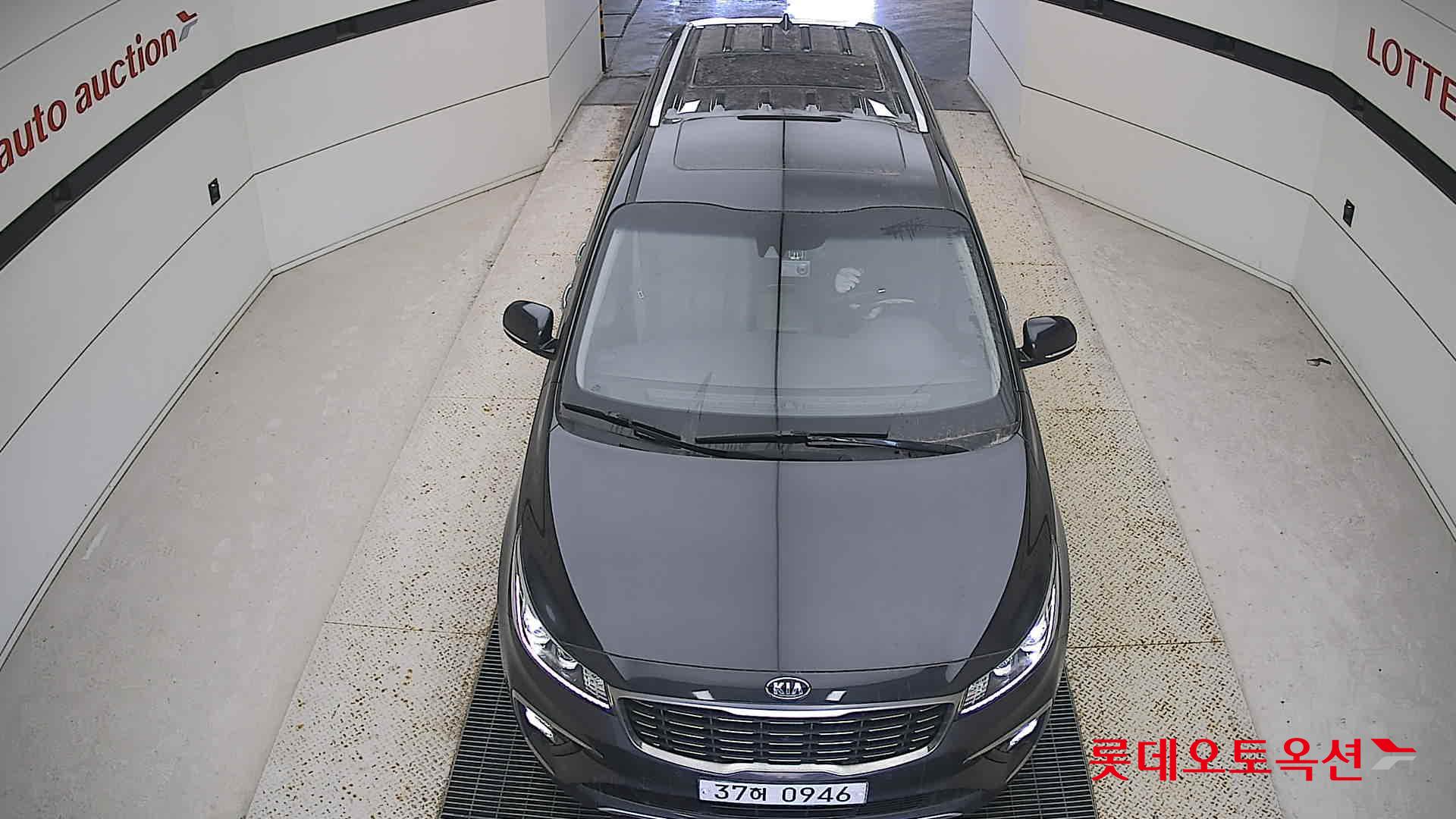 Kia Carnival id 3633616 из Кореи 25