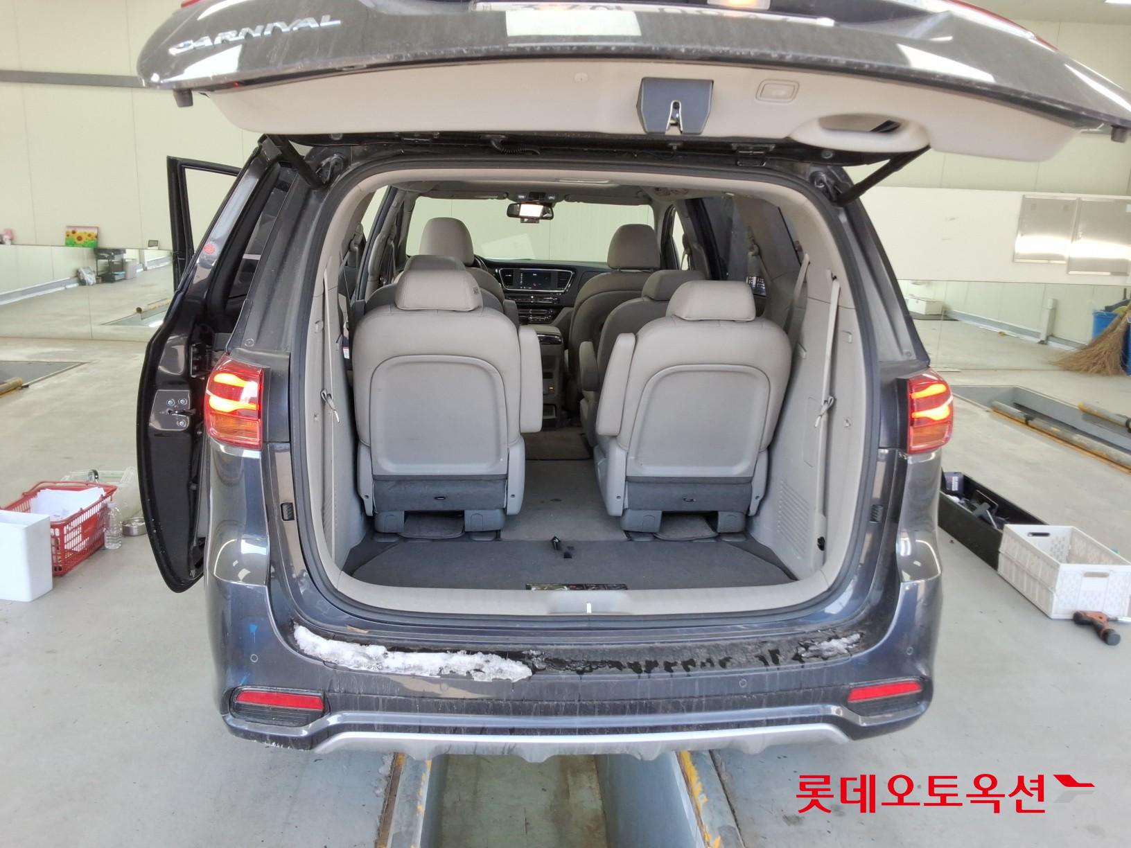 Kia Carnival id 3633616 из Кореи 37