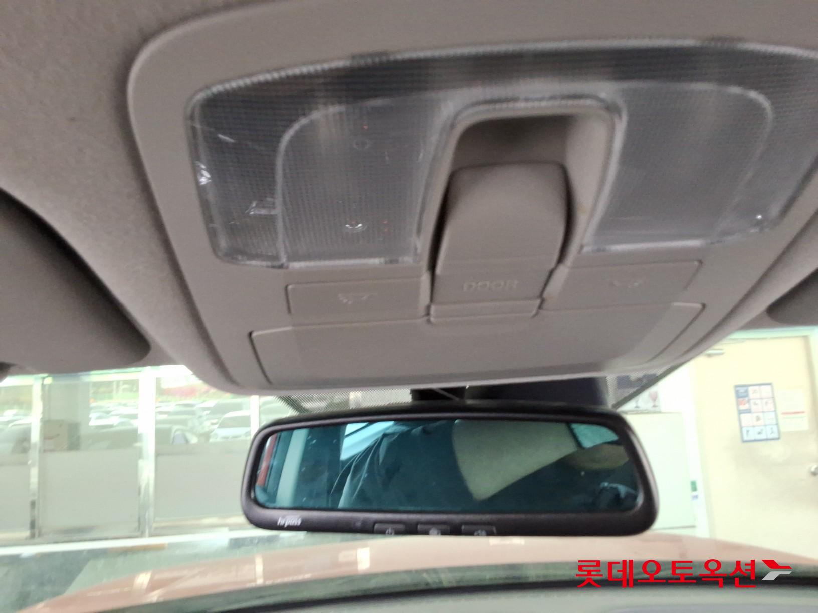 KG Mobility Tivoli 2021 - Image 31