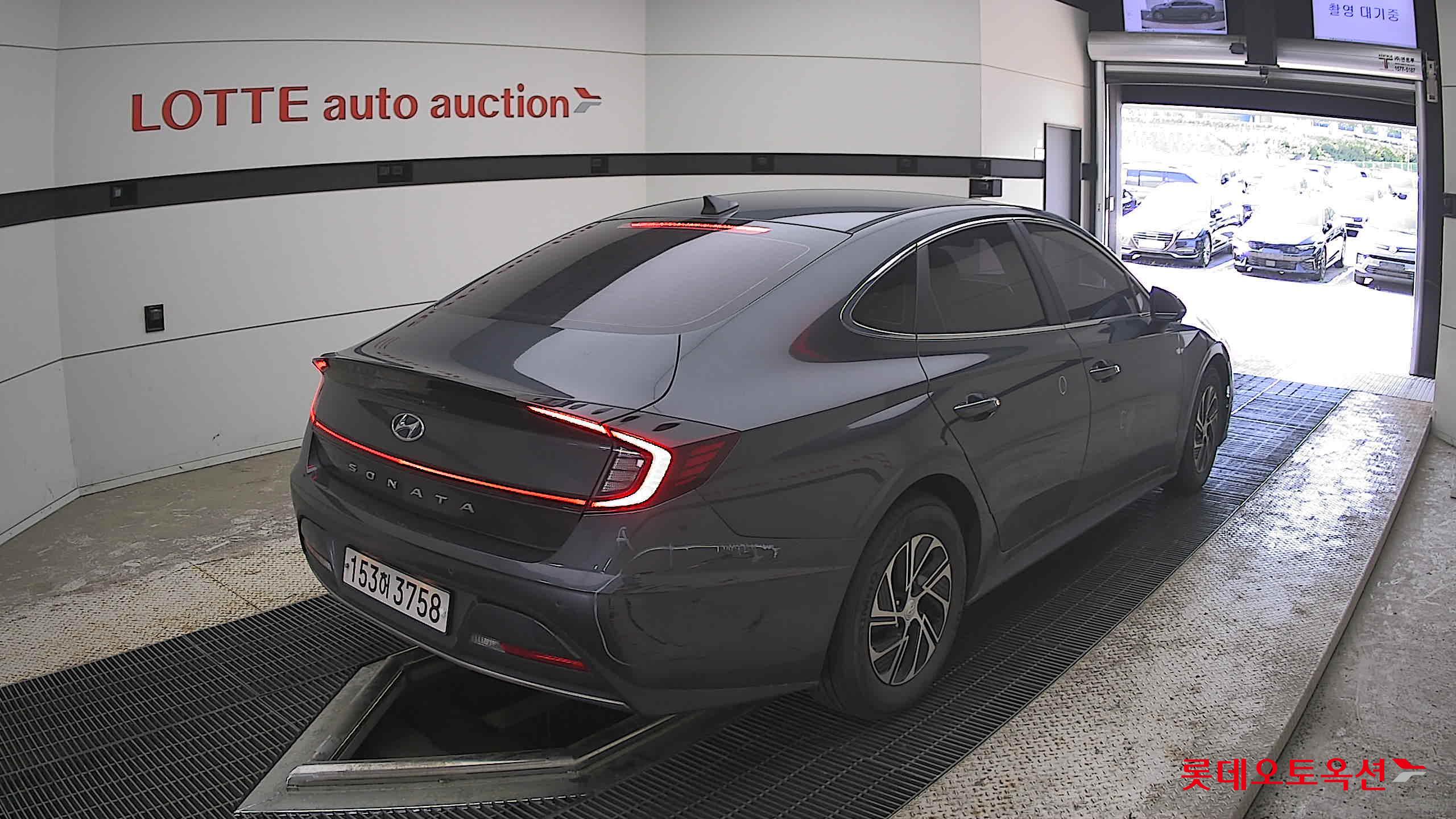 Hyundai Sonata - 5