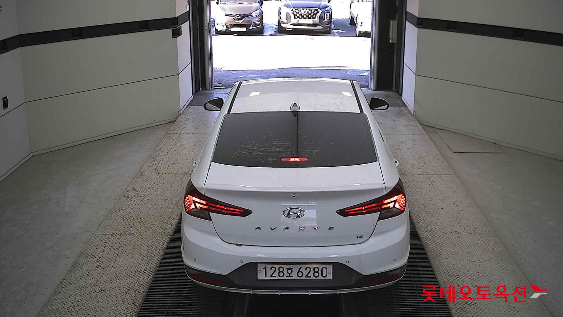 صورة إضافية