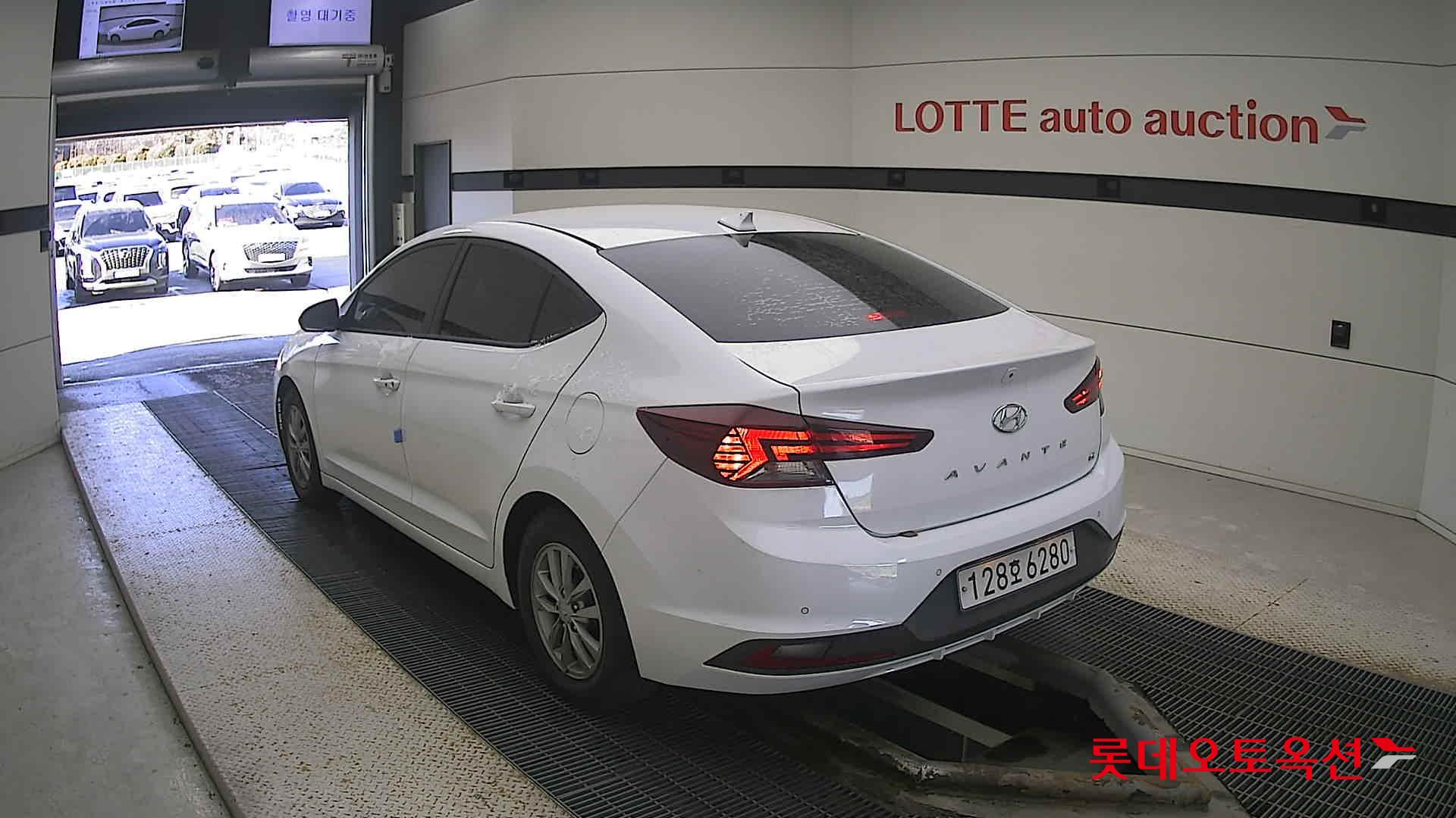 صورة إضافية