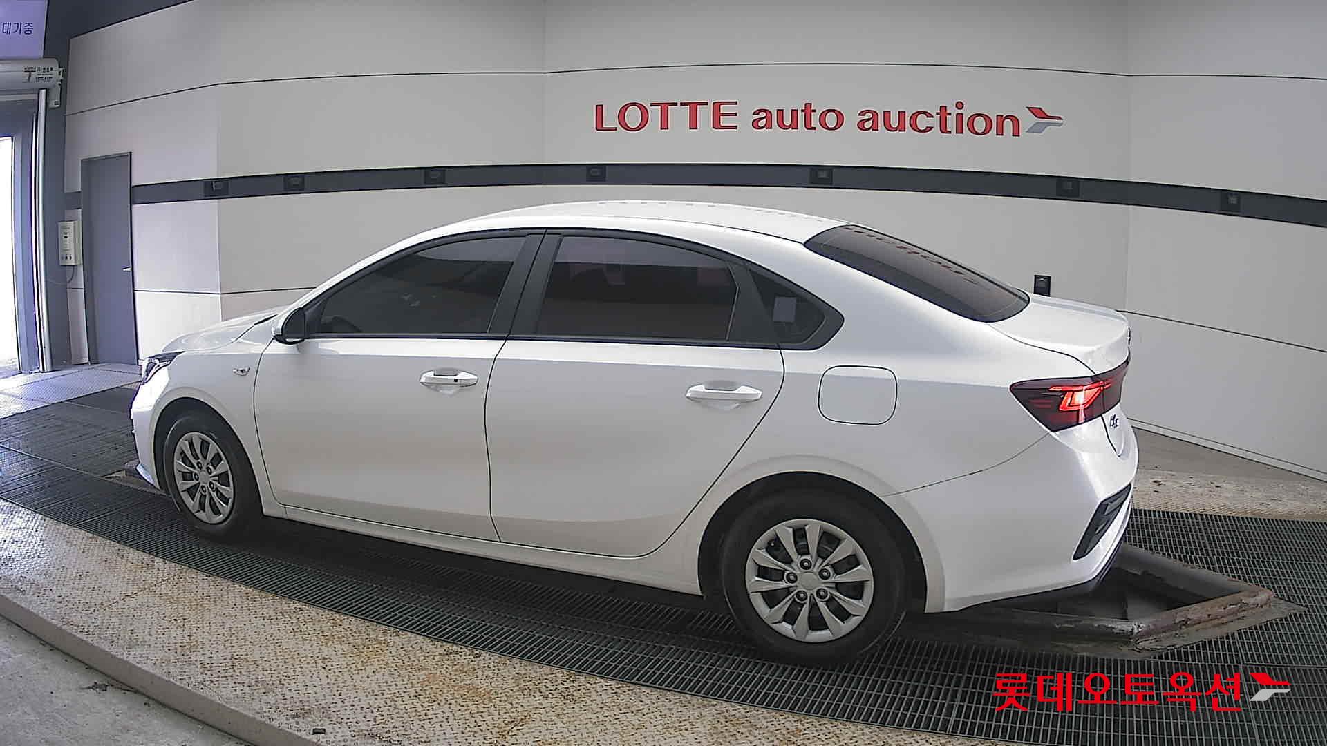 Kia K3 id 3803801 из Кореи 11