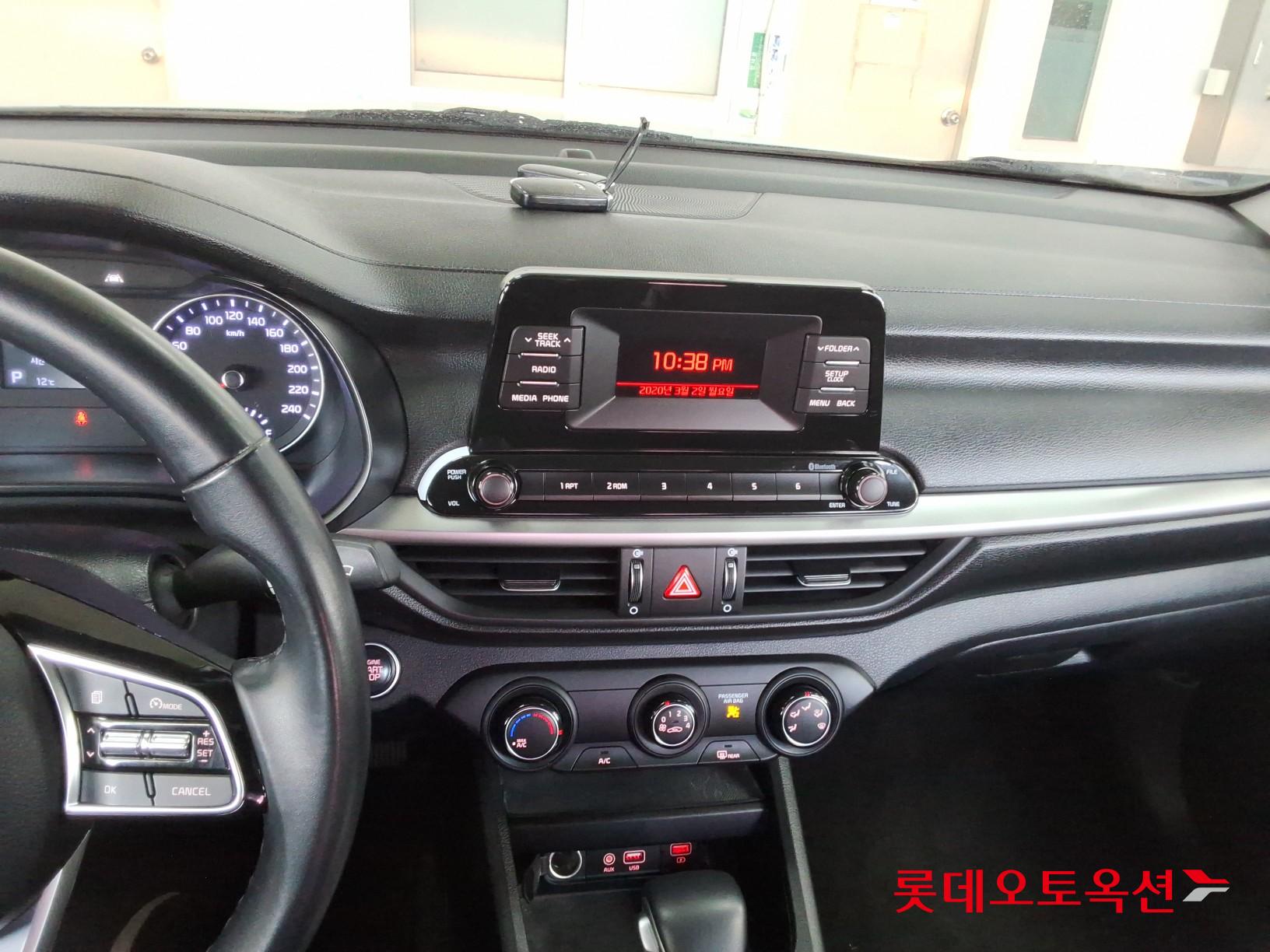 Kia K3 id 3803801 из Кореи 31