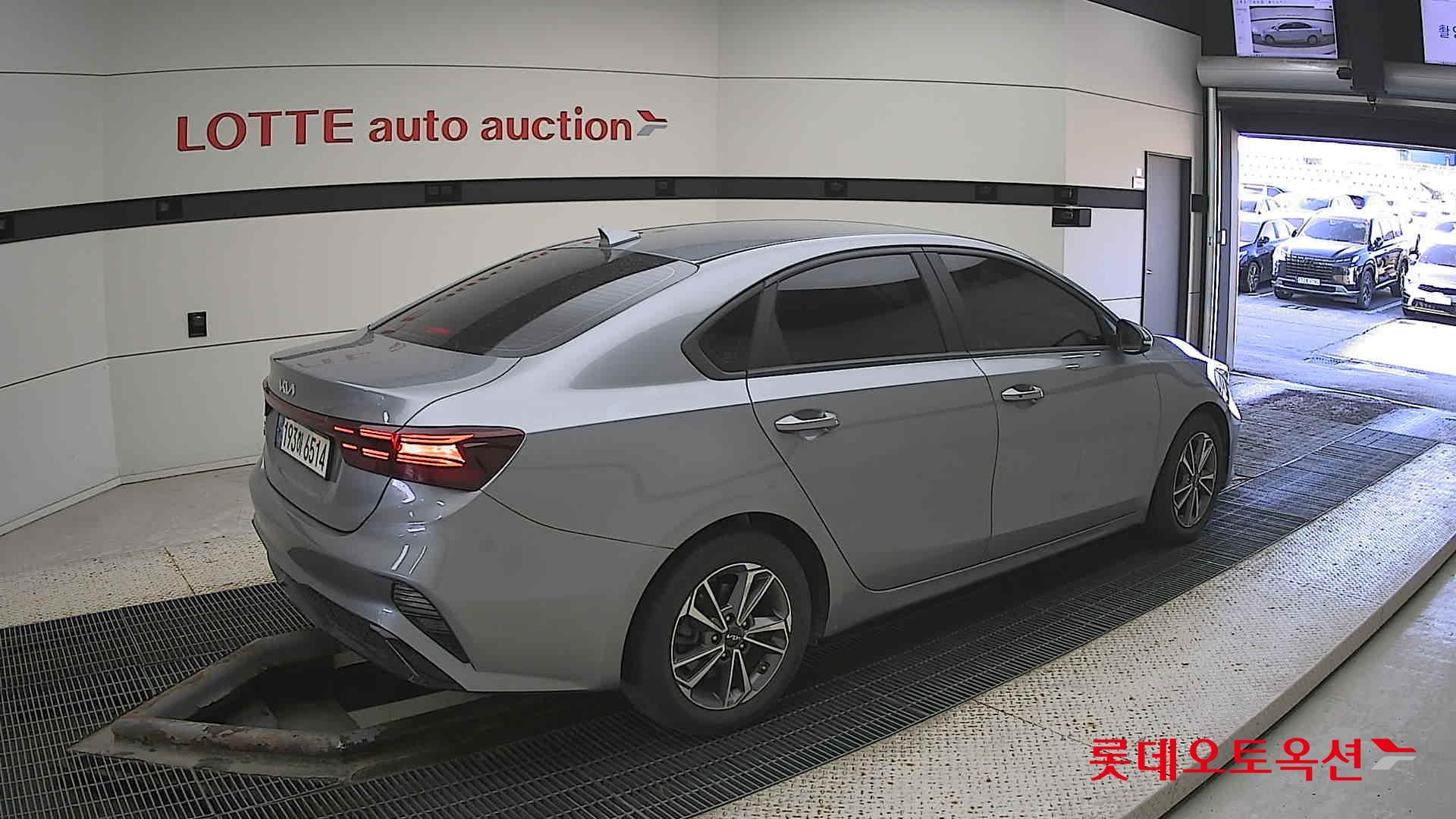 صورة إضافية