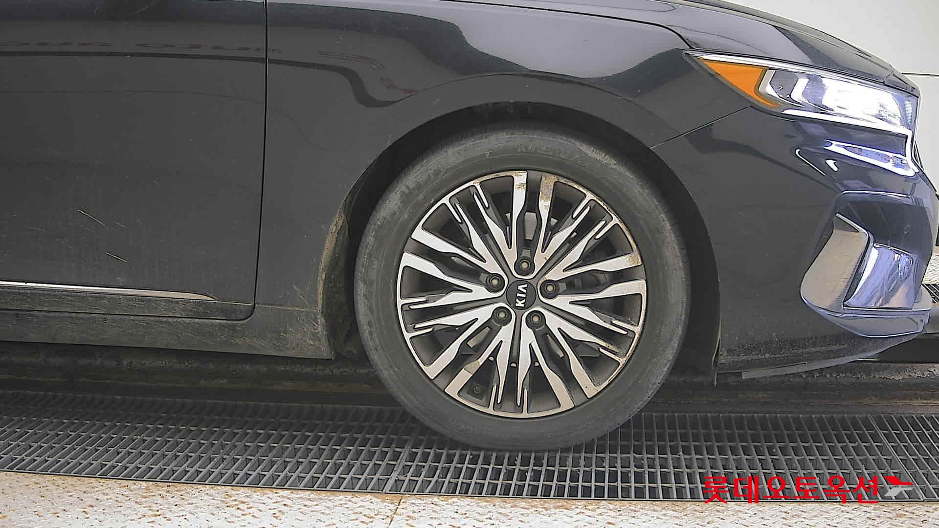 Kia K7 id 3441799 из Кореи 23