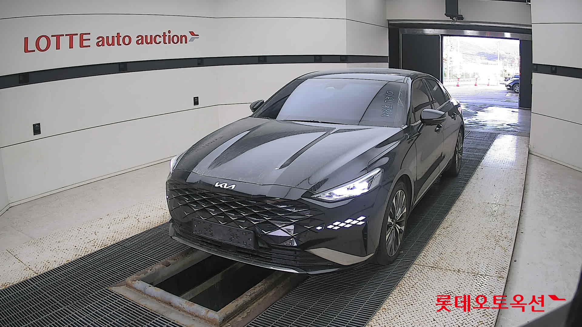 Kia K8 2022 Черный из Кореи