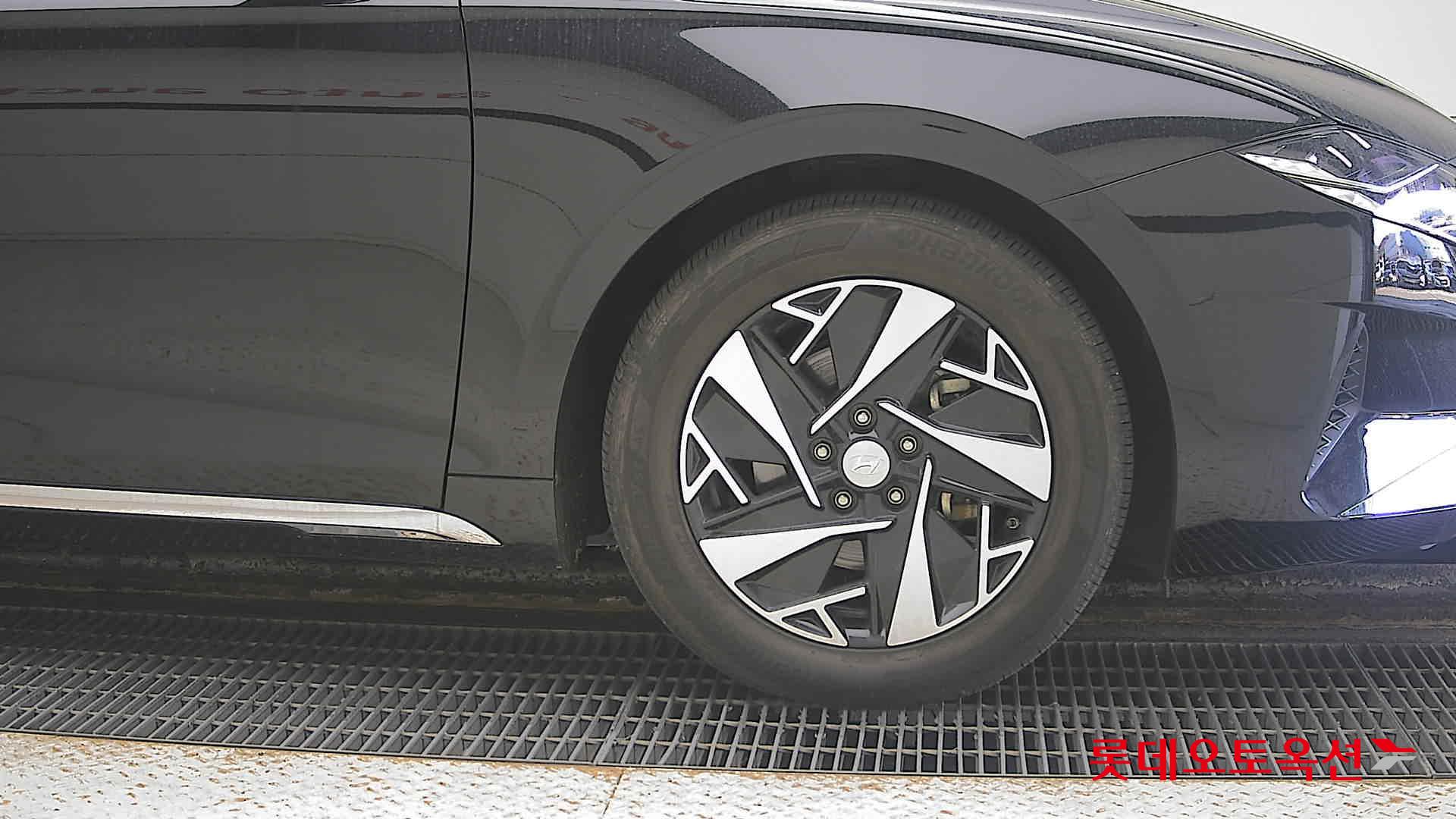 Hyundai Grandeur Hybrid id 3441738 из Кореи 23