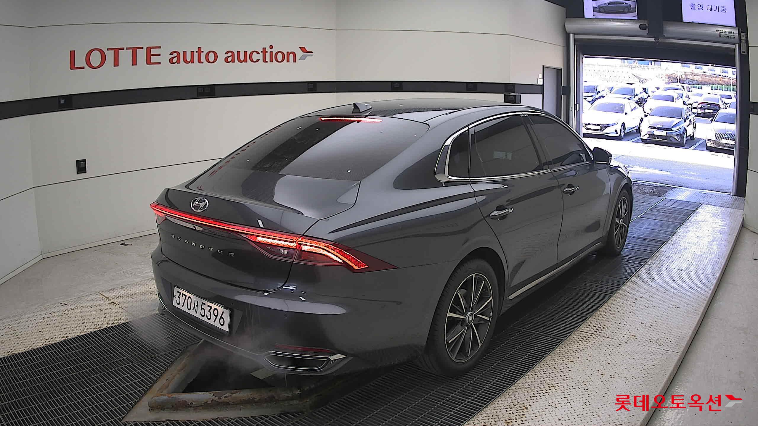 Hyundai Grandeur 2023 Другое из Кореи, фото 4