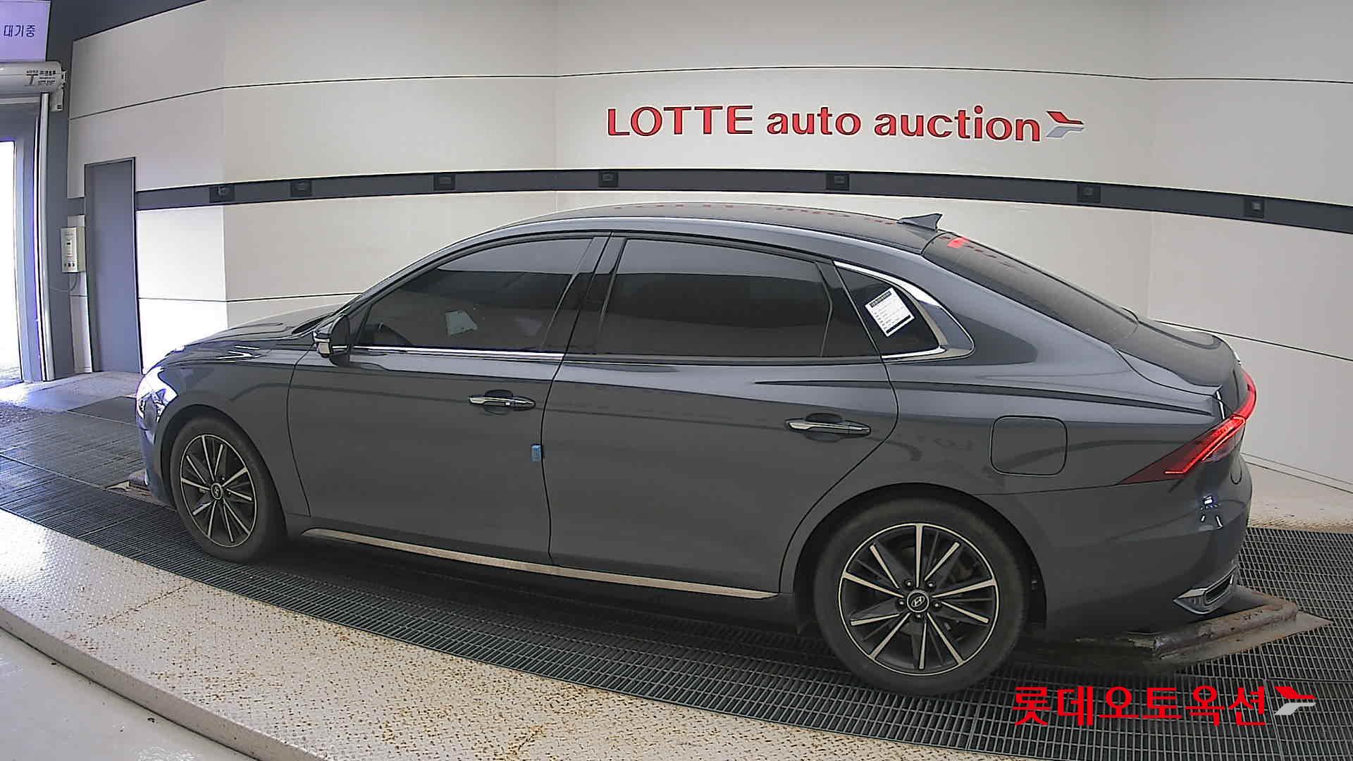 Hyundai Grandeur id 3441774 из Кореи 11