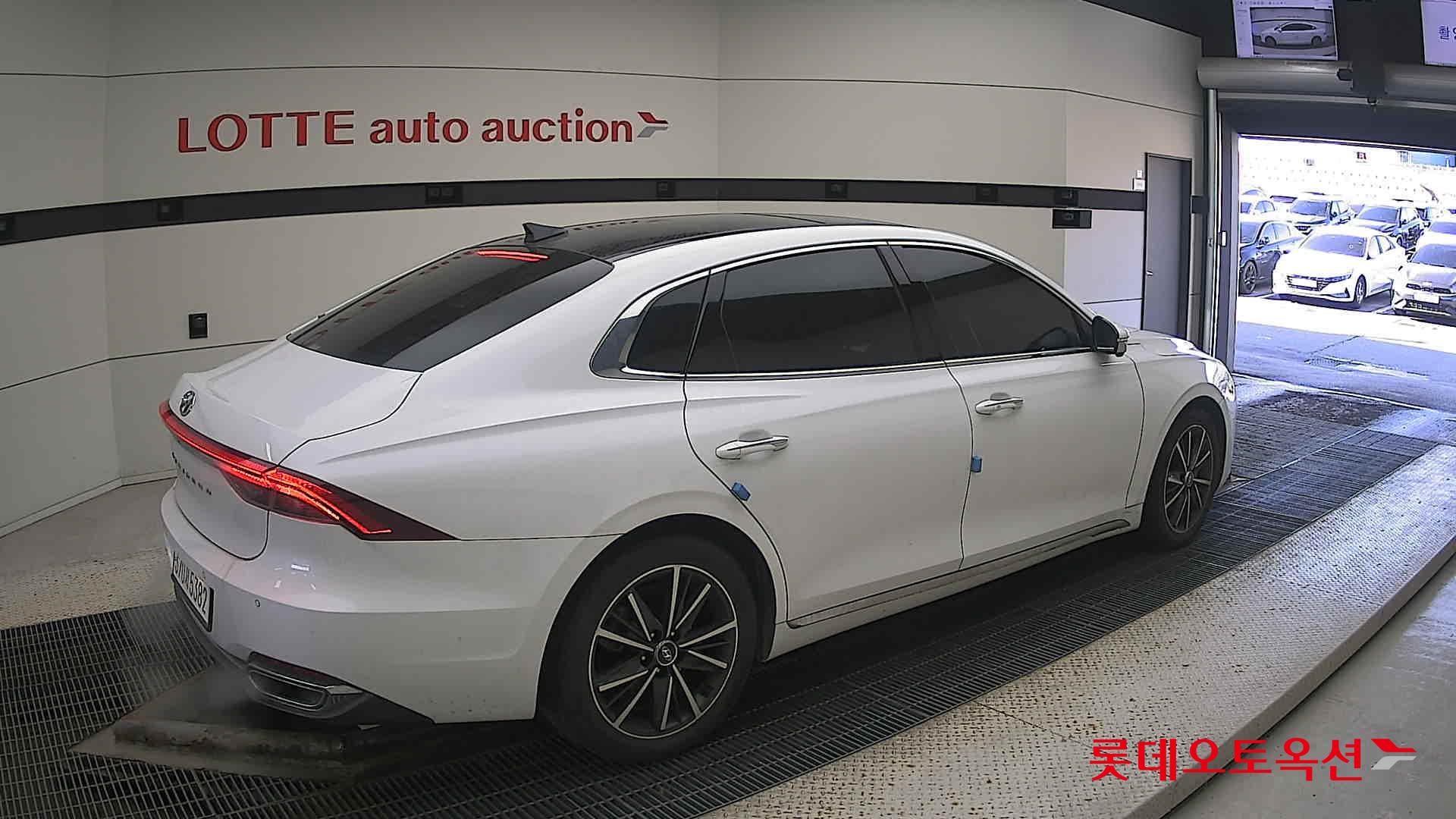 Hyundai Grandeur id 3441766 из Кореи 19