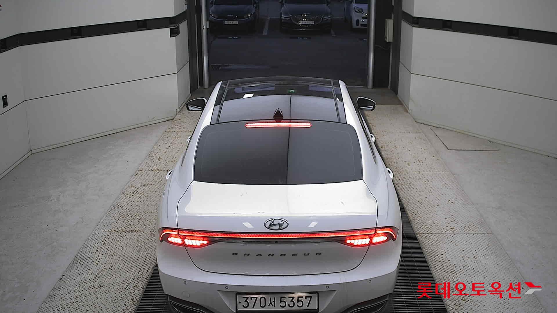 Hyundai Grandeur 2021 Белый из Кореи, фото 5