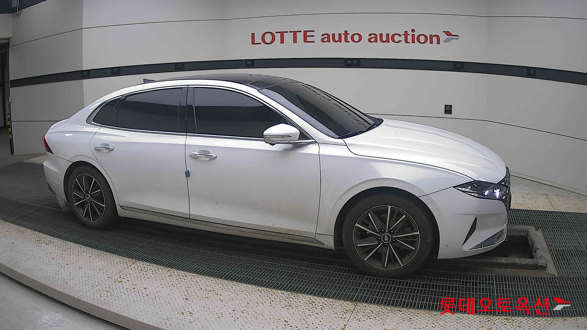 Hyundai Grandeur id 3446683 из Кореи 17