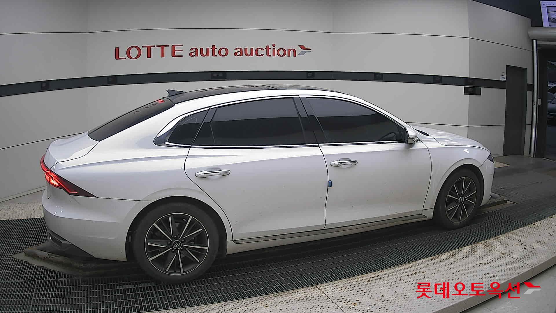 Hyundai Grandeur id 3446683 из Кореи 18