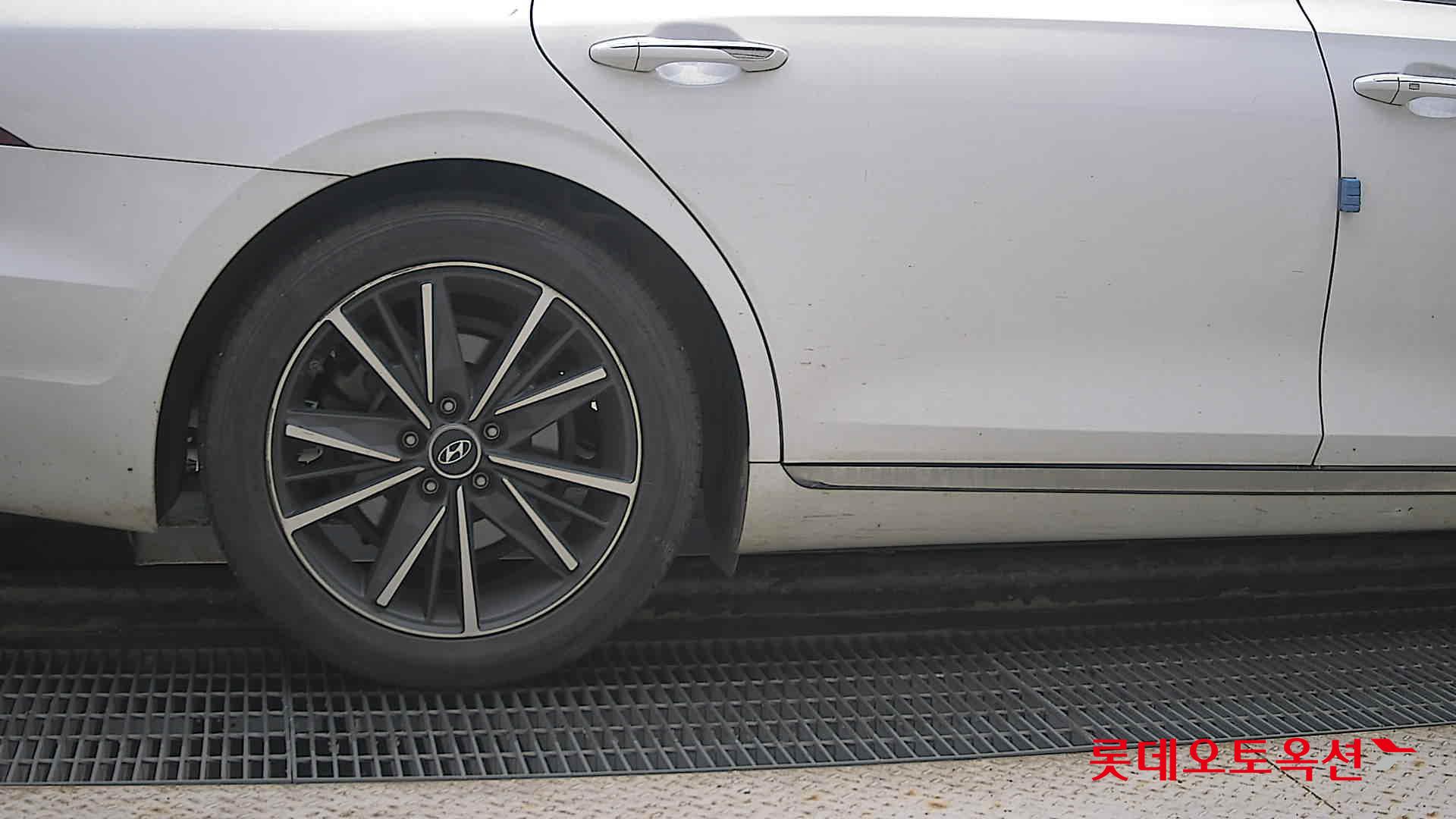 Hyundai Grandeur id 3446683 из Кореи 24