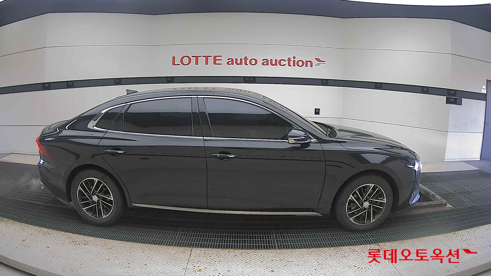 Hyundai Grandeur 2022 Черный из Кореи, фото 3