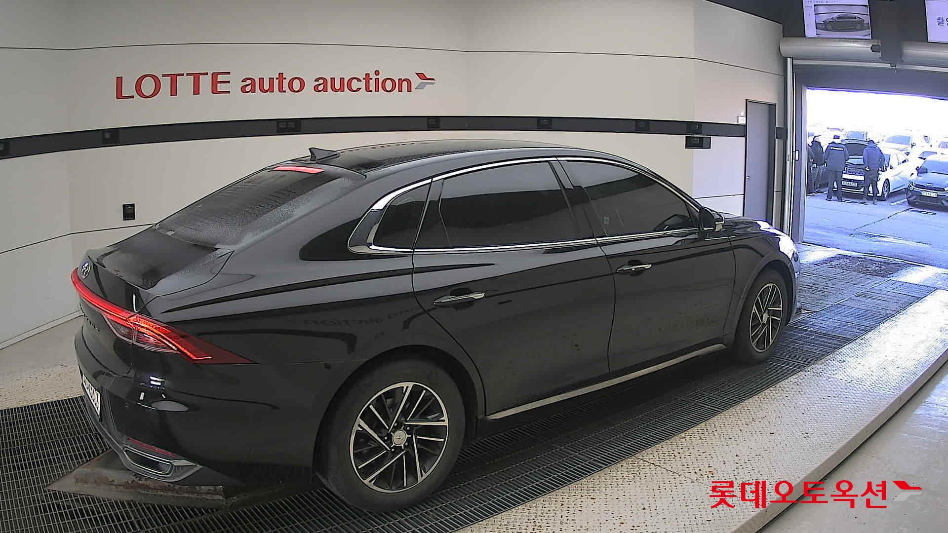 Hyundai Grandeur id 3446738 из Кореи 19