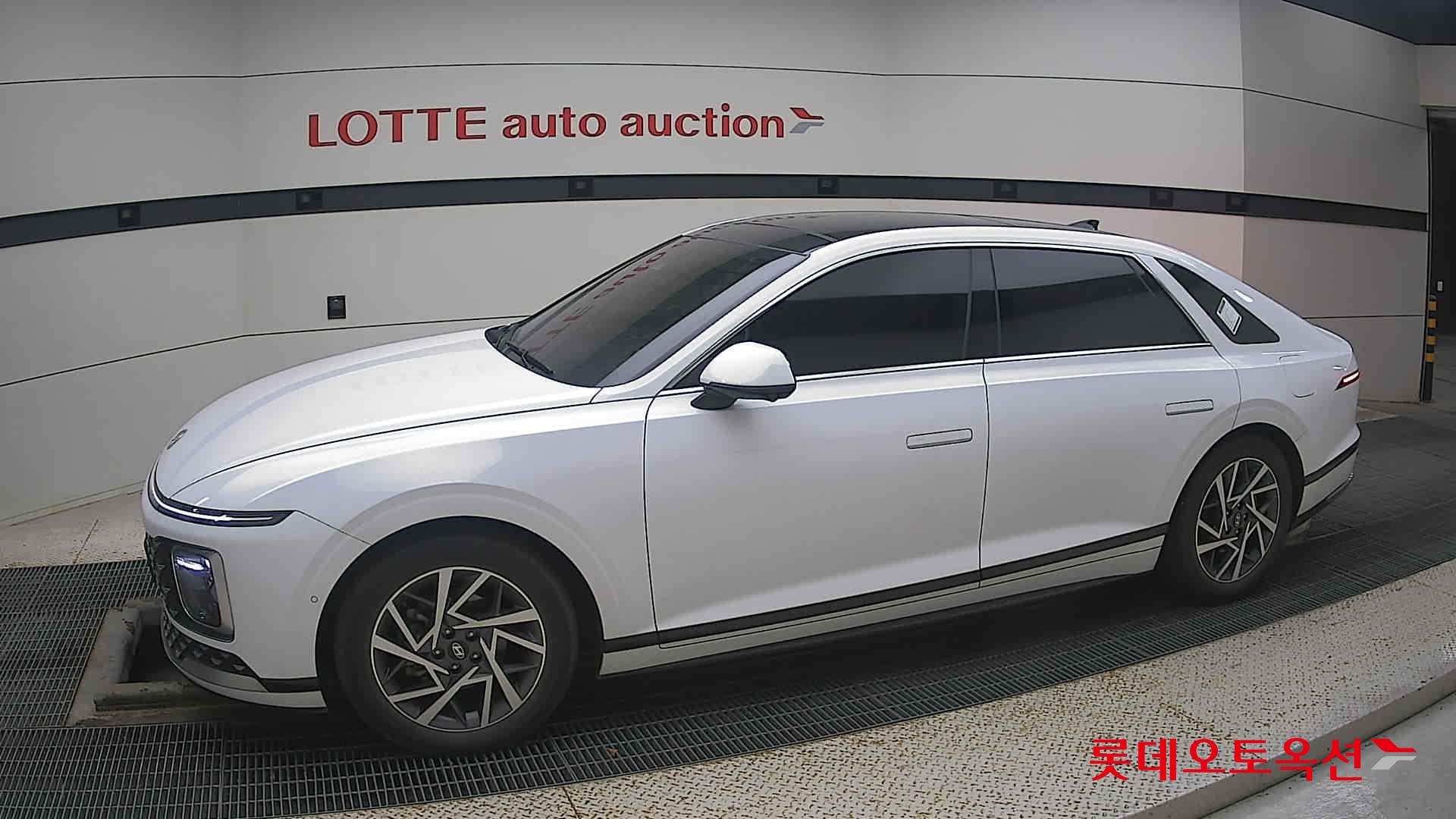 Hyundai Grandeur Hybrid id 3446682 из Кореи 12