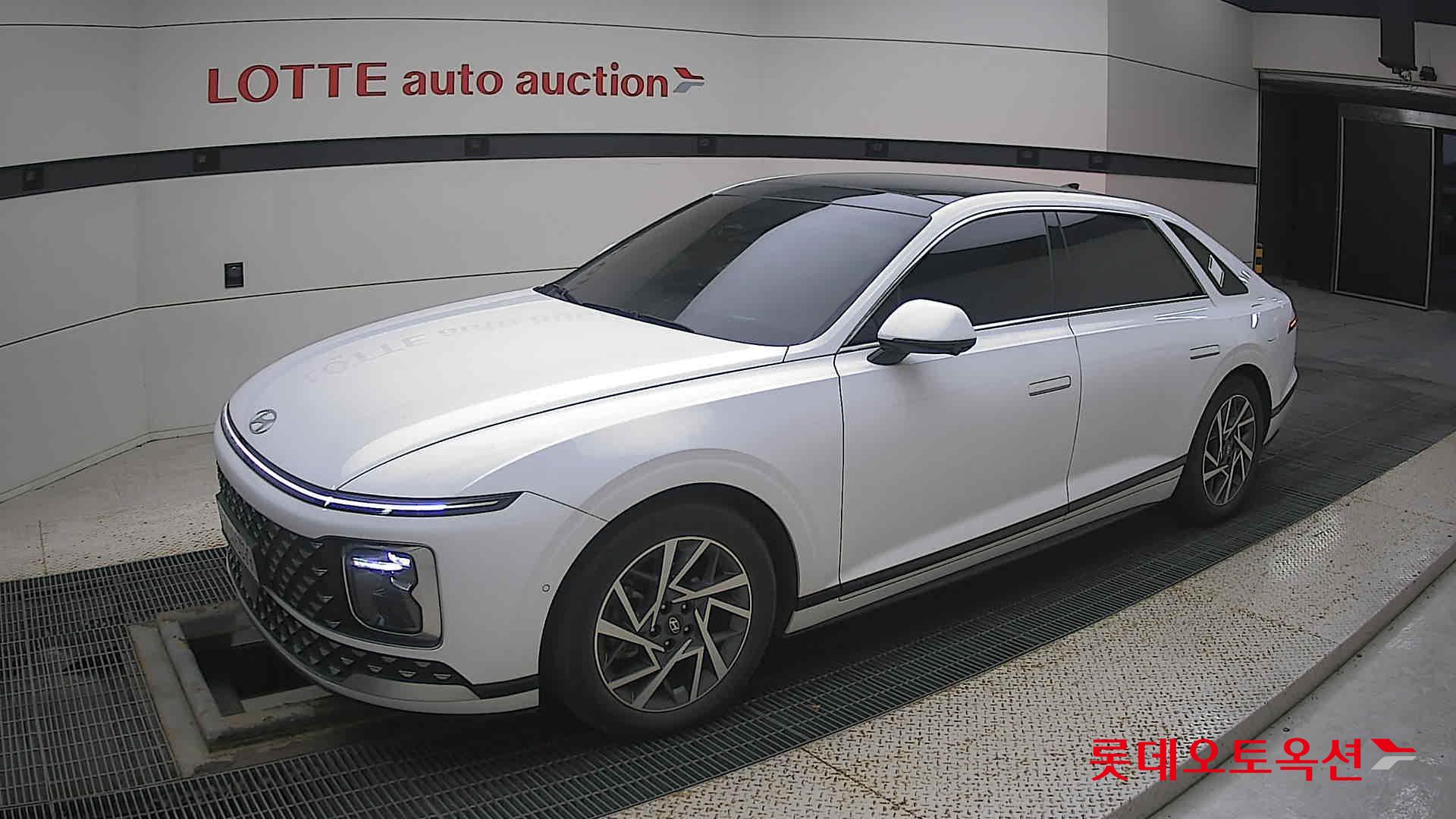 Hyundai Grandeur Hybrid id 3446682 из Кореи 13