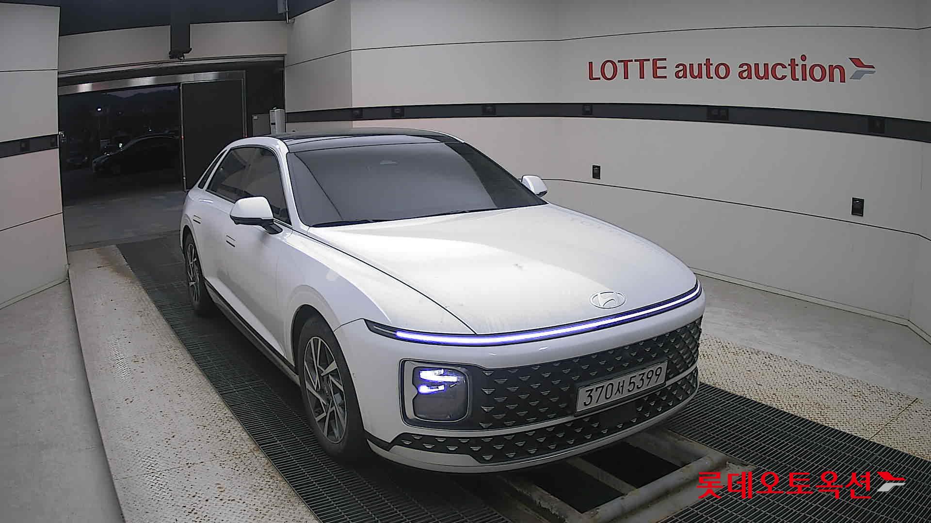 Hyundai Grandeur Hybrid id 3446682 из Кореи 15