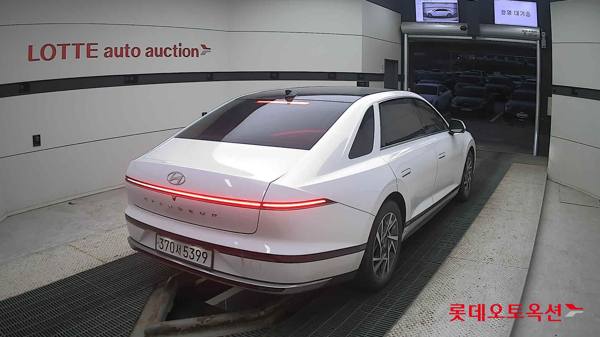 Hyundai Grandeur Hybrid id 3446682 из Кореи 20