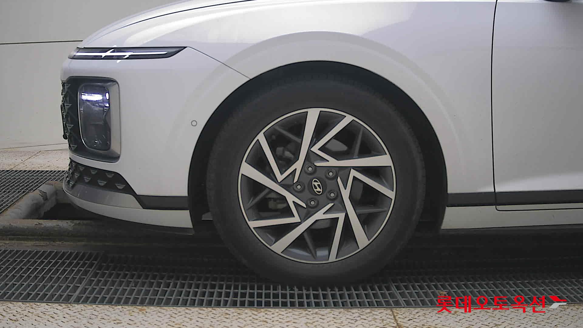 Hyundai Grandeur Hybrid id 3446682 из Кореи 21