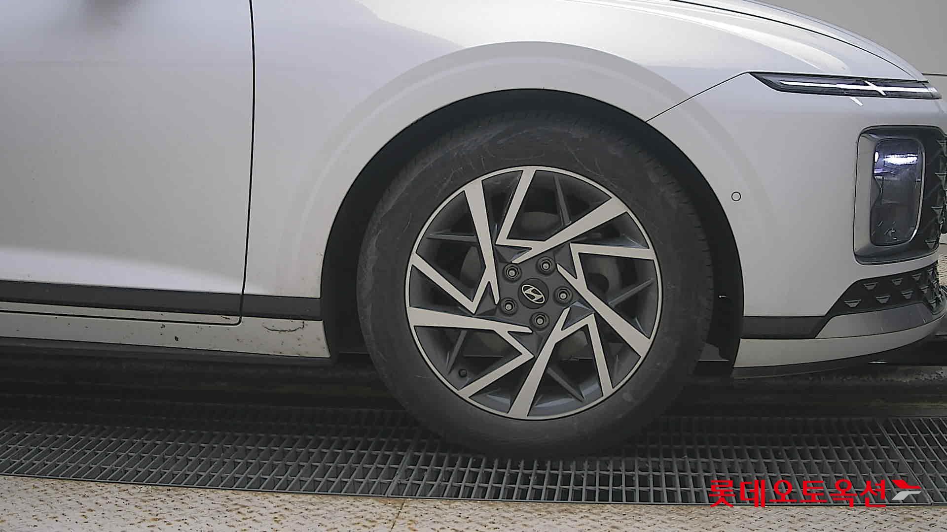 Hyundai Grandeur Hybrid id 3446682 из Кореи 23