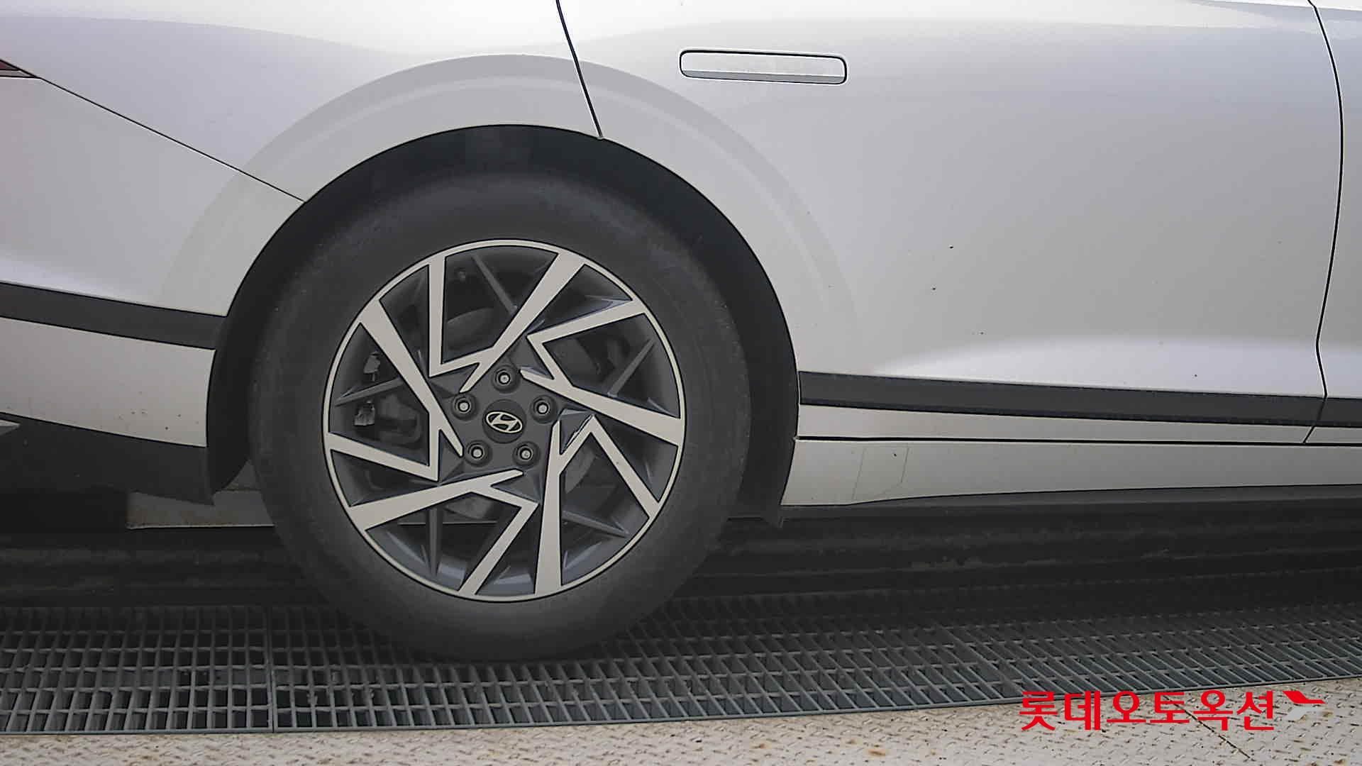 Hyundai Grandeur Hybrid id 3446682 из Кореи 24