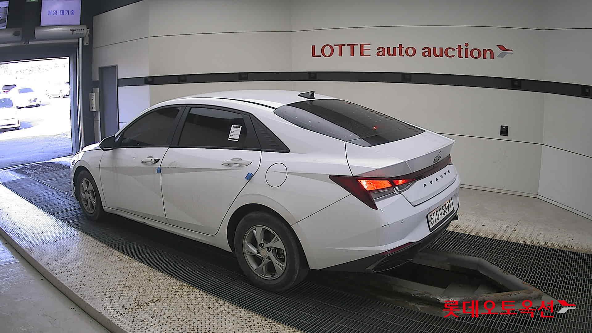 Hyundai Avante id 3441744 из Кореи 10