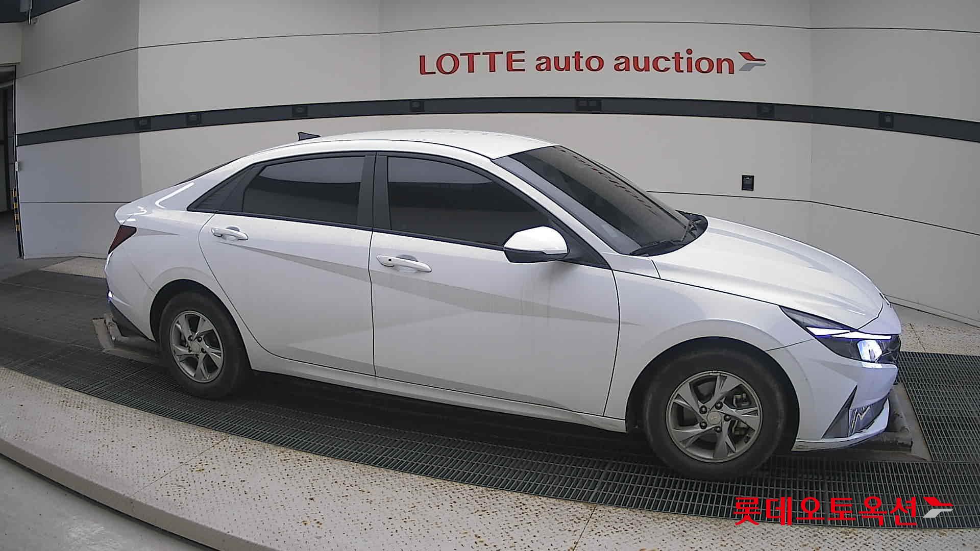 Hyundai Avante id 3441744 из Кореи 17