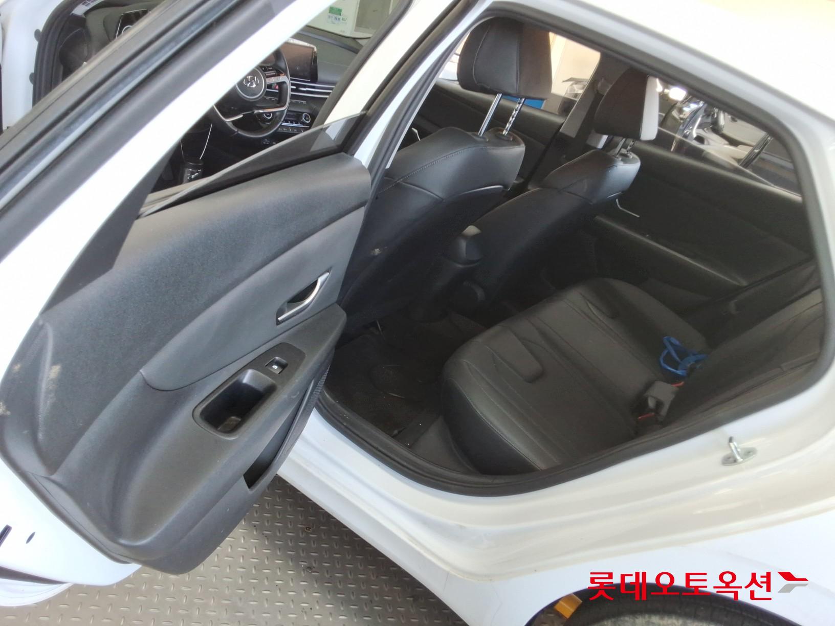 Hyundai Avante id 3441744 из Кореи 36