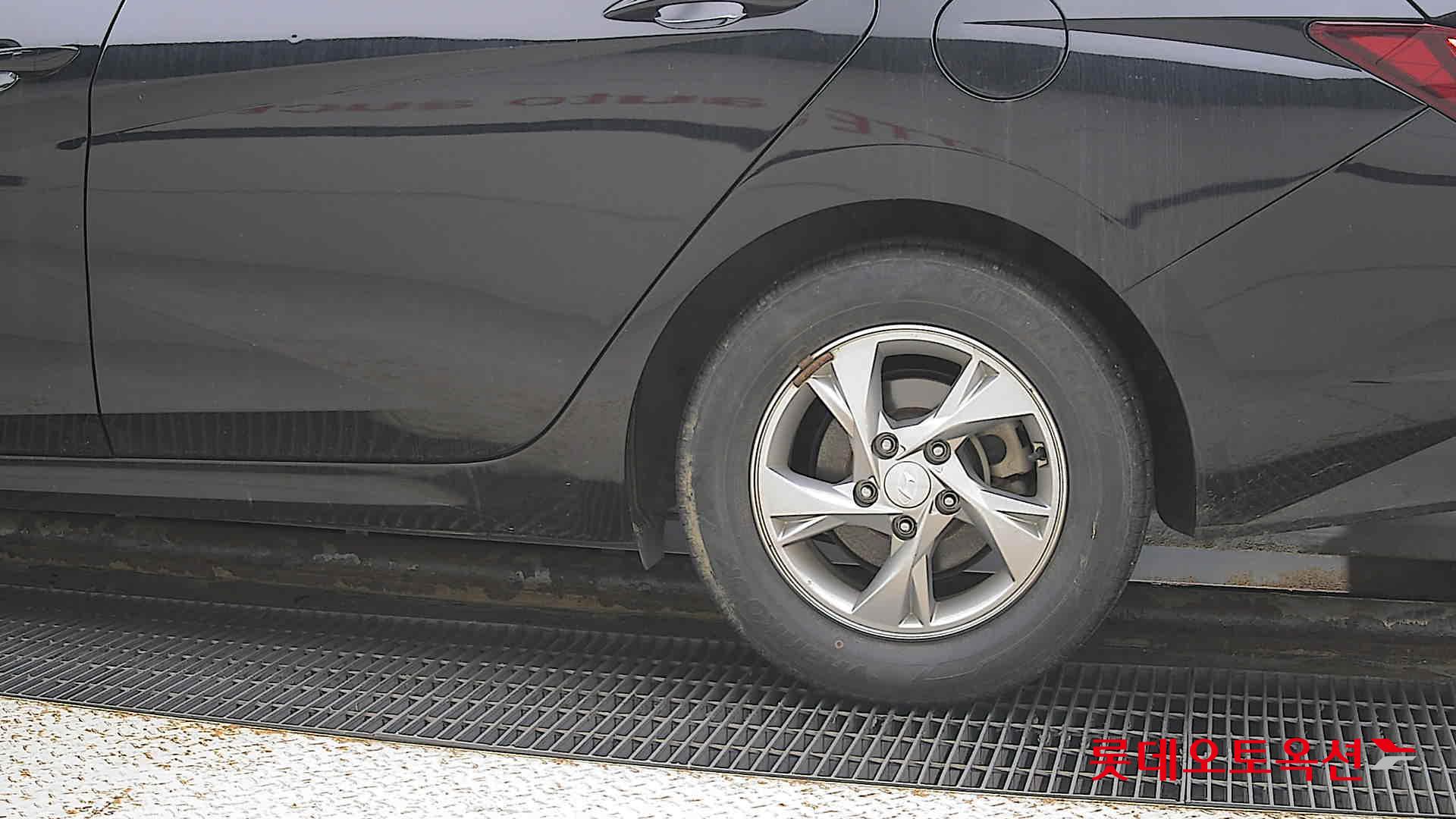 Hyundai Avante id 3446687 из Кореи 22