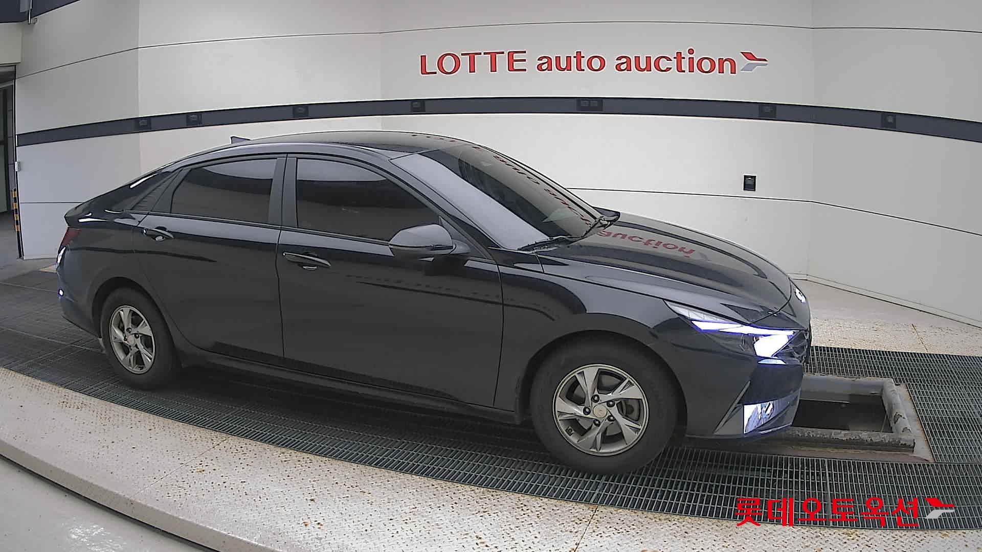 Hyundai Avante id 3446715 из Кореи 17