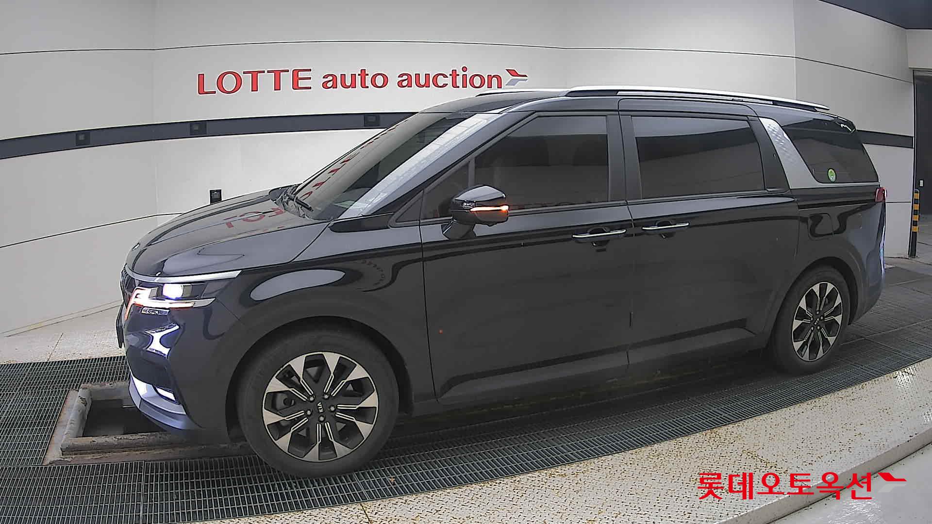 Kia Carnival id 3441785 из Кореи 12