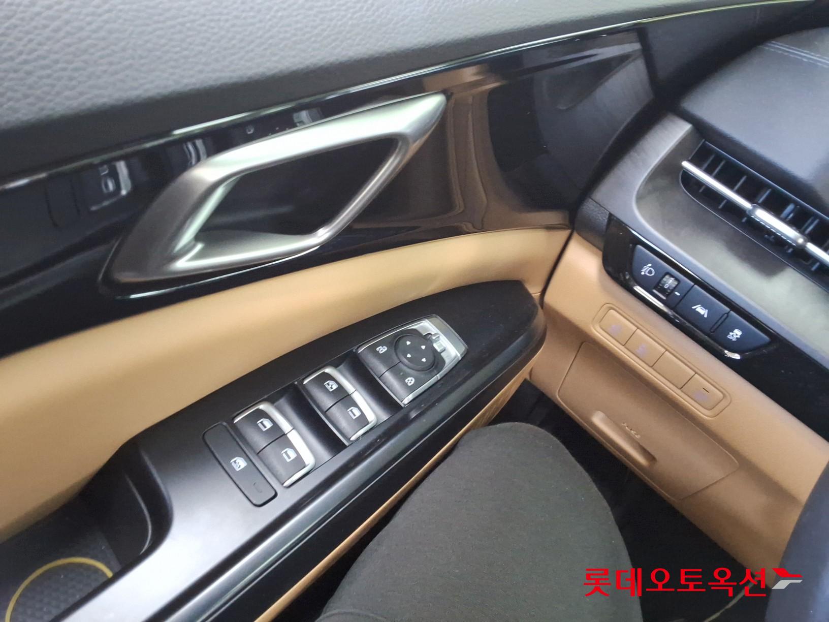 Kia Carnival id 3441785 из Кореи 28